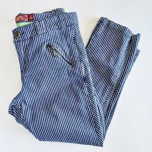 One 5 One Blue White Pin Stripe Capris Size 4
